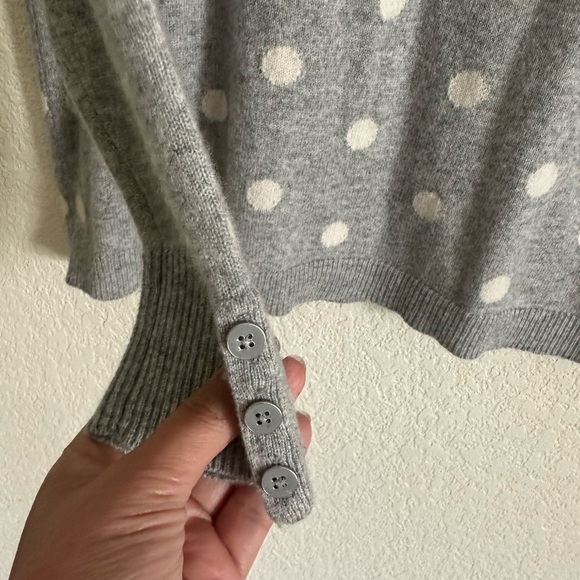 Talbots Cashmere Button Cuff Sweater Medium M Polka Dot Gray Pullover - Picture 5 of 6